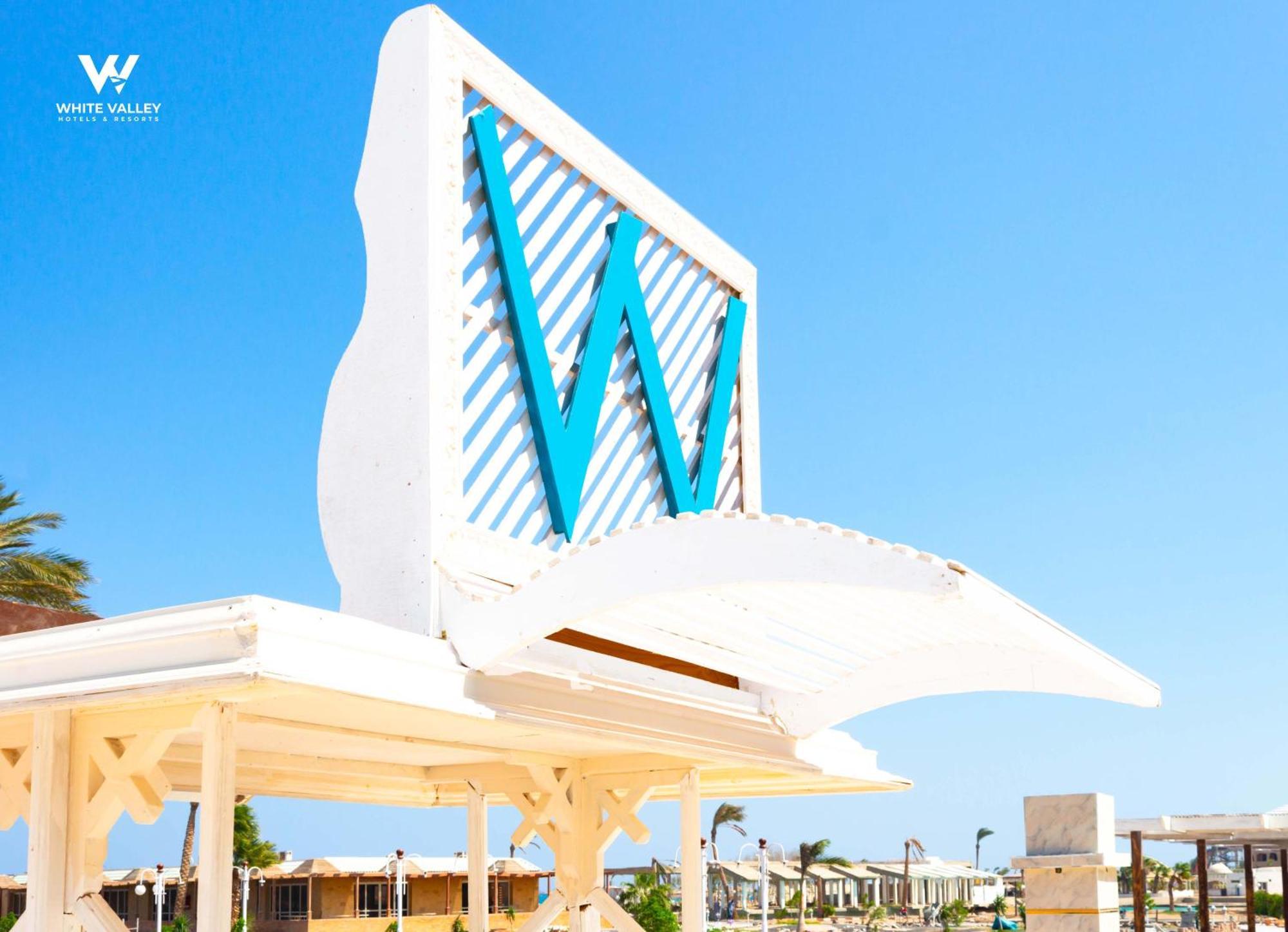 The Palace Beach Hotel 洪加達 外观 照片