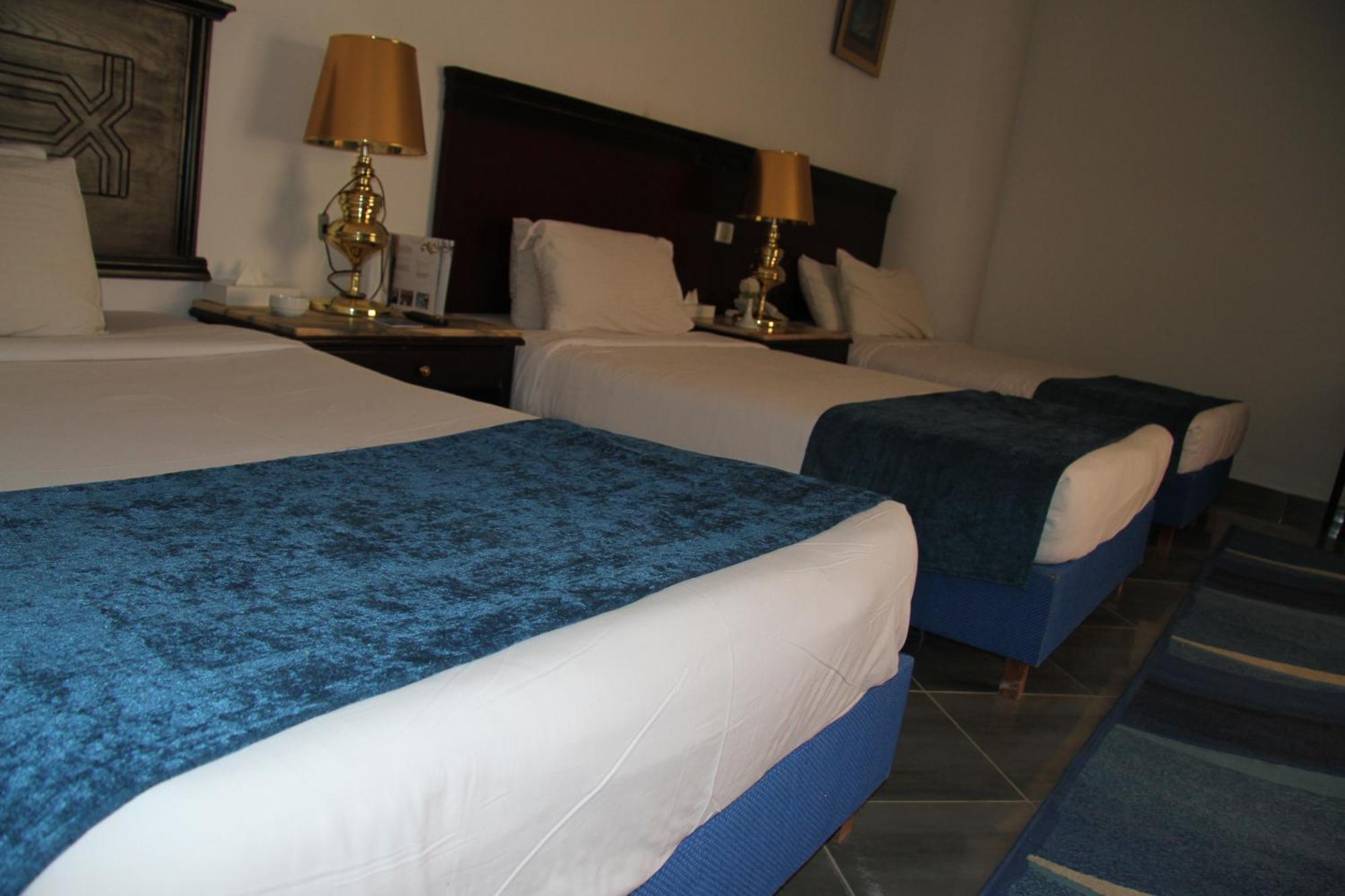 The Palace Beach Hotel 洪加達 外观 照片