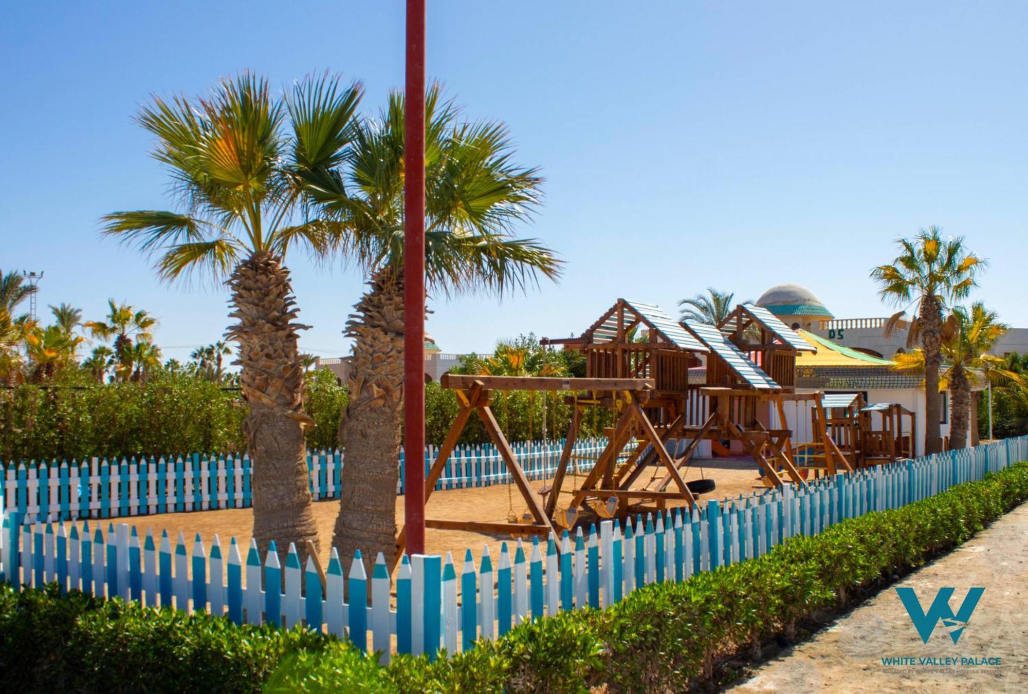 The Palace Beach Hotel 洪加達 外观 照片