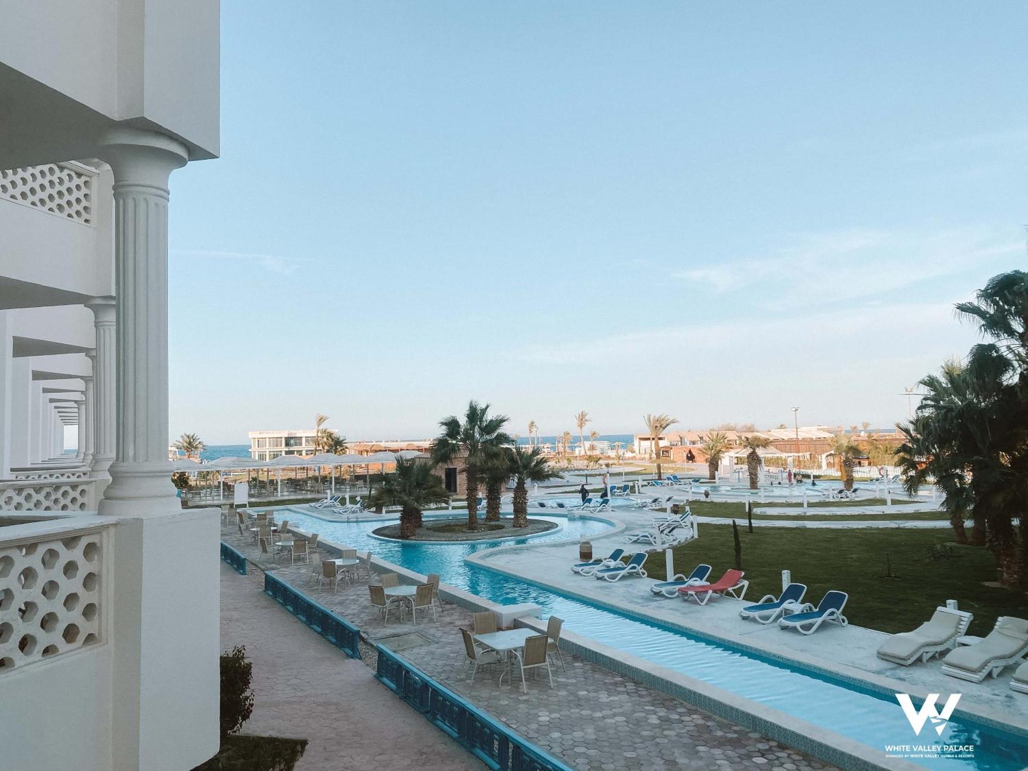 The Palace Beach Hotel 洪加達 外观 照片