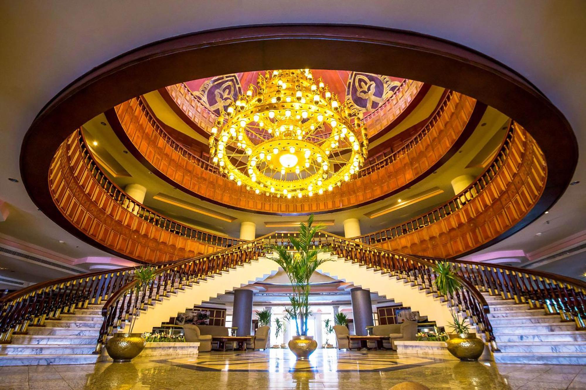 The Palace Beach Hotel 洪加達 外观 照片